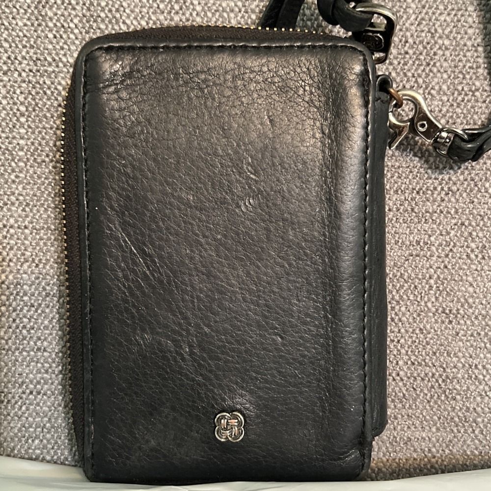Elliott Lucca Zip Around Leather Wristlet Hand Painted Peacock Feather - Picture 16 of 16
